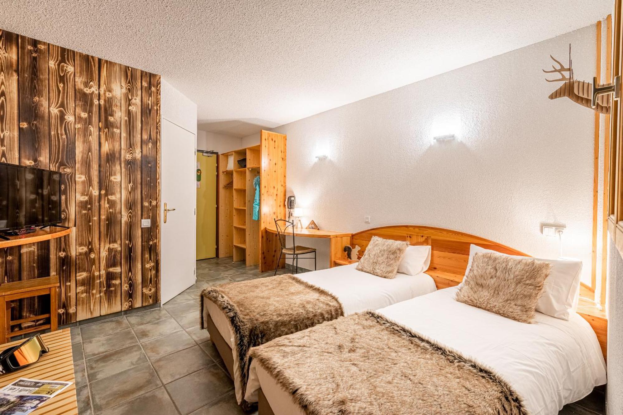 Sunweb Hotel L'Ecrin Des Neiges La Joue du Loup Exteriör bild