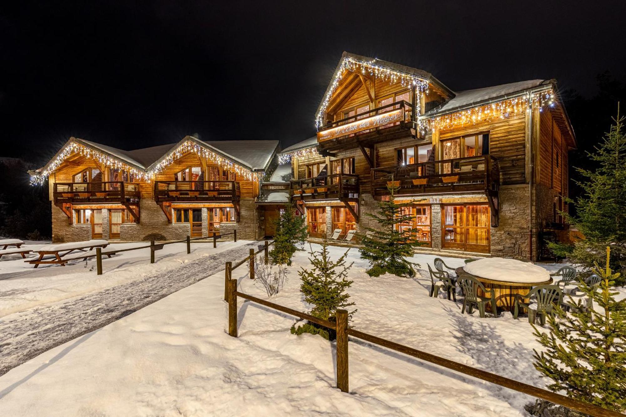 Sunweb Hotel L'Ecrin Des Neiges La Joue du Loup Exteriör bild